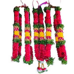 Traditional Rose Petal and Marigold Garland
